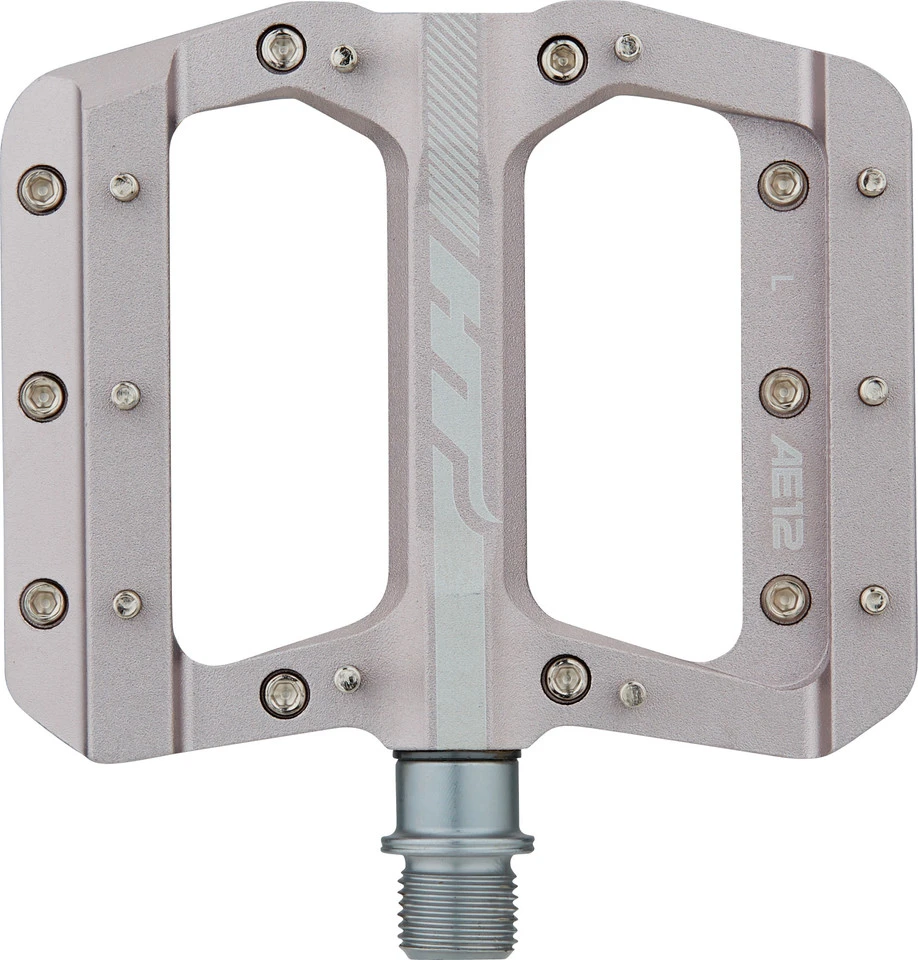 HT EVO+ AE12 Plattformpedale 7 HT EVO+ AE12 Plattformpedale – Bild 5